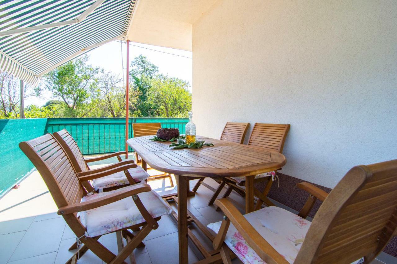 Apartmani Perkovic Gustirna Exteriér fotografie